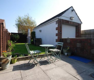 2 bedroom semi-detached house to rent - Photo 4