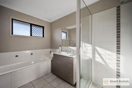 Low-Maintenance Living in a Quiet Court - Photo 5