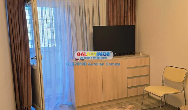 Inchiriere apartament 3 camere Aviatiei - Fotografie 1