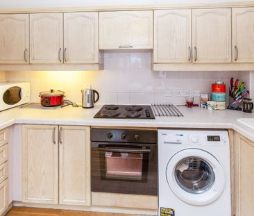 1 bedroom apartment to rent St Michaels Court, Princes Road, Weybri... - Photo 3