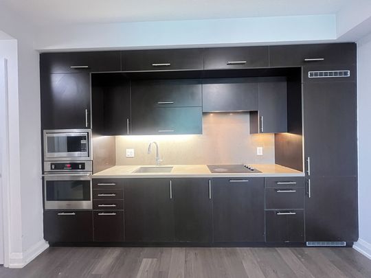 For Lease - 2 Anndale Drive Unit# 1801, Toronto, Ontario - Photo 1