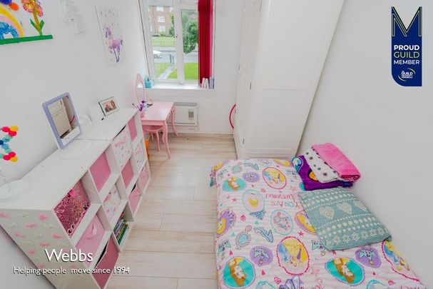 3 bedroom apartment to rent - Photo 1