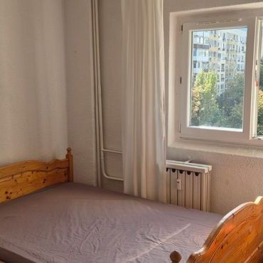Inchiriez 2 camere Tineretului 380 Eur - Photo 1