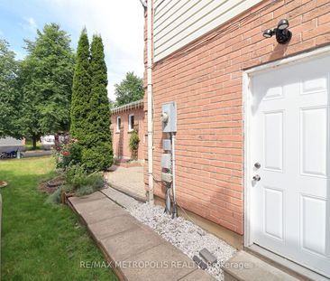For Lease - 33 Lipton Crescent Unit# #BASEMENT, Whitby, Ontario - Photo 4