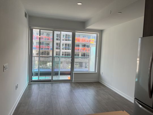 For Lease - 333 Sunseeker Avenue Unit# 305, Innisfil, Ontario - Photo 1