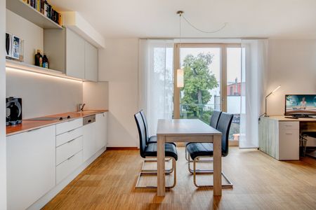 High-quality furnished bright apartment - Photo 5