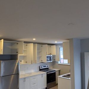 For Lease - 3046 Jaguar Valley Drive Unit# 405, Mississauga, Ontario - Photo 2