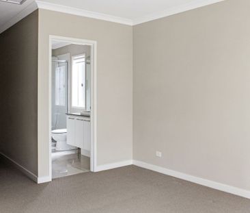 FAMILY HOME CLOSE TO SCHOOLS - Photo 4