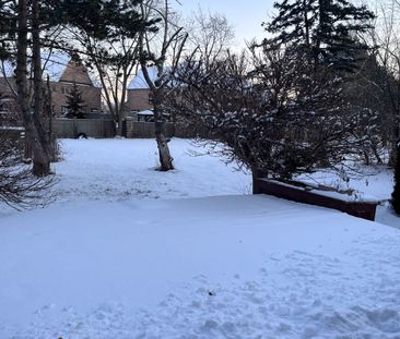 For Lease - 3407 Countryside Drive Unit# Main, Brampton, Ontario - Photo 6