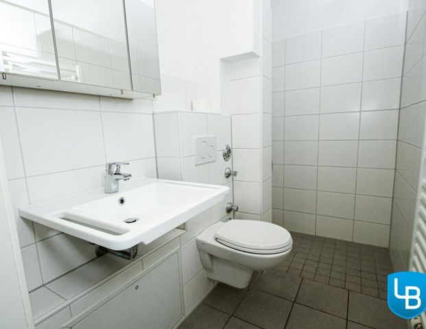 "Parkwohnanlage Wilhelmshöhe" Renovierte 1-Zimmer Wohnung freut sich auf neue Mieter - Photo 1