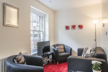 2 bedroom flat to rent - Photo 2