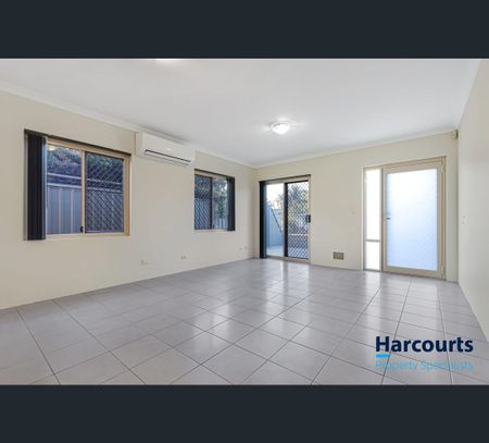 6b Messenger Street, Kelmscott, WA 6111 - Photo 2
