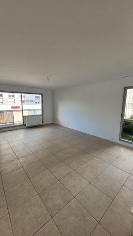 Appartement Paris 4 pièces 95.04 m2 avec balcons - Photo 4