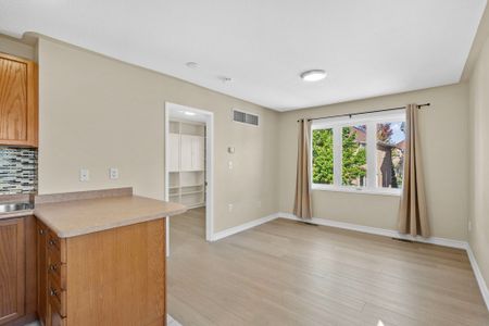 For Lease - 496 White's Hill Avenue Unit# Rear Coach House, Markham, Ontario - Photo 4