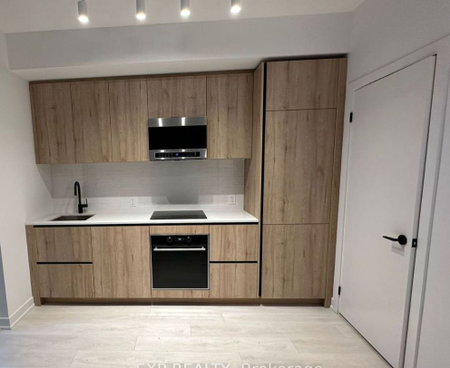 For Lease - 117 Broadway Avenue Unit# 802, Toronto, Ontario - Photo 3