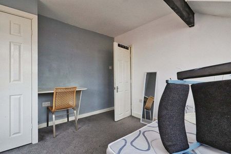 Granby Place, LEEDS - Photo 3