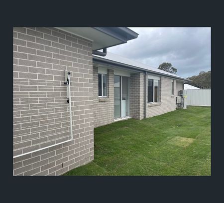 17 Violet Ave, Kawungan, Qld 4655 - Photo 3