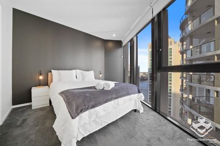 Fully Renovated One-Bedroom Apartment | Modern Interiors | Secure Carpark | Spire Residences - Photo 4
