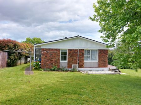 Sunny brick unit - Photo 3