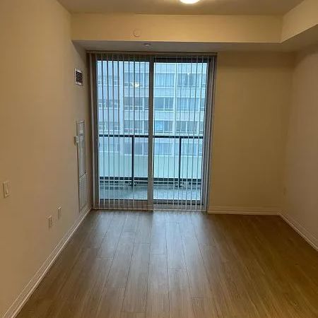 50 Dunfield Avenue S #913 - Photo 1