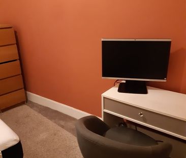 7 Bed Detached House, Corringham Road, HA9 - Photo 6