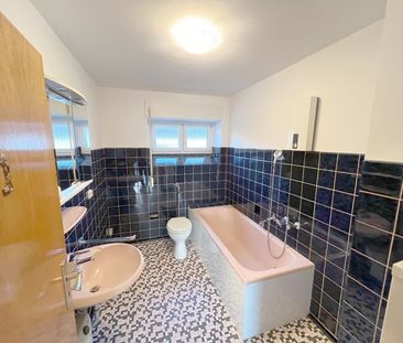 Reinsfeld: Attraktive Maisonette-Wohnung mit zwei Bädern, Balkon, K... - Photo 6