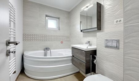 Prima Inchiriere | Suprafata Generoasa - Fotografie 5