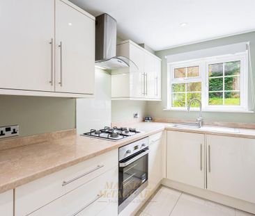 2 bedroom terraced house to rent - Photo 3
