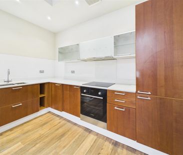 2 bedroom Apartment to rent - Photo 6