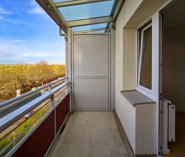 Kleine Wohnung mit wunderschönem Ausblick! - Foto 1