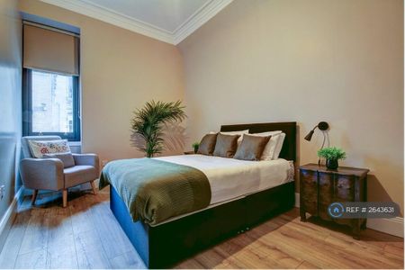 1 bedroom in a house share to rent - Photo 3