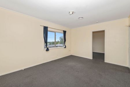 Neat Two bedroom Unit - Photo 3