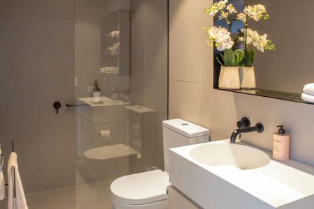 702/33 Blackwood Street, North Melbourne - Photo 4