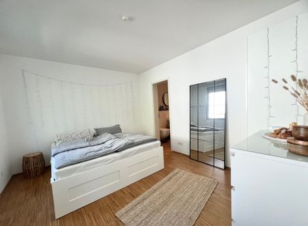 Bonn-Bad Godesberg: Seniorengerechte 3 Zimmer-Wohnung mit großem Balkon, Fußbodenheizung und Aufzug! - Photo 5