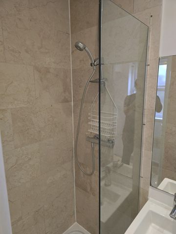 Studio Flat, Lewin Road, SW16 - Photo 3