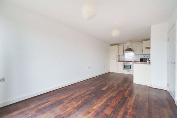 Tarves Way, London, SE10 - Photo 1