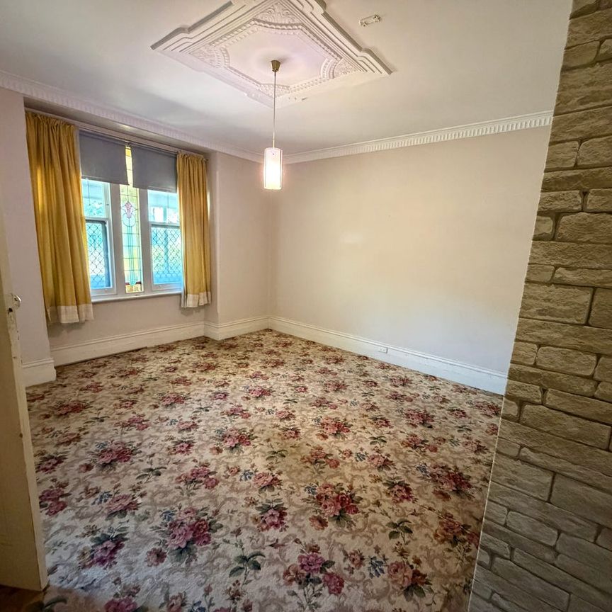 Short term rental only, 3 bedroom house in Hawthorn - Photo 1