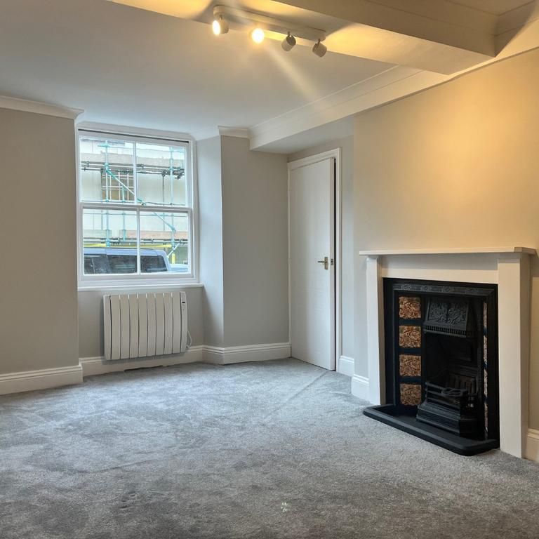 1 bedroom ground floor flat to rent - Photo 1
