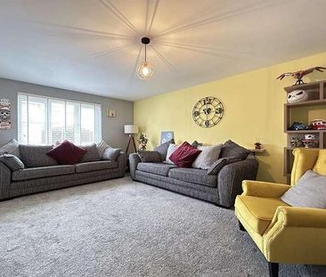 Wiltshire Crescent, Basingstoke, RG22 - Photo 1
