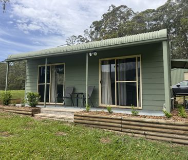 FURNISHED BONVILLE COTTAGE WITH VIEWS - Photo 2