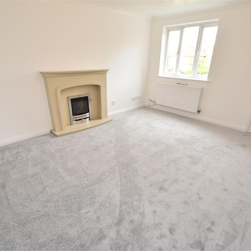 Cheddon Way, Pensby - Photo 1