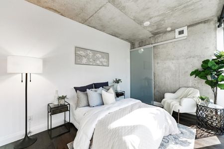 For Lease - 224 King Street Unit# 2906, Toronto, Ontario - Photo 3