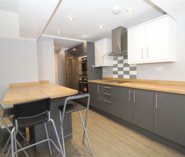 7 bedroom house to rent - Photo 1