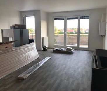 Location Appartement 3 pièces 62 m2 à Moissy-Cramayel - Photo 2
