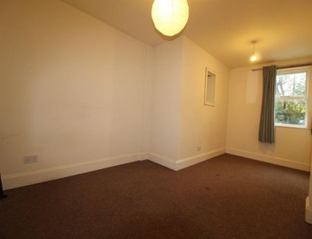 2 Bedroom Apartment To Let - Photo 3
