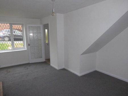 2 bedroom terraced house to rent - Photo 2