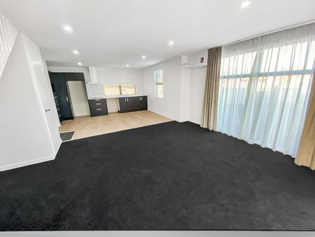 2/15 Tennyson Street, Beckenham, NZ 8023 - Photo 4