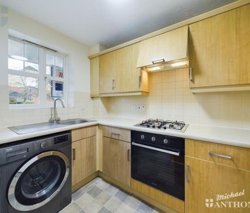 3 bedroom terraced house to rent - Photo 4