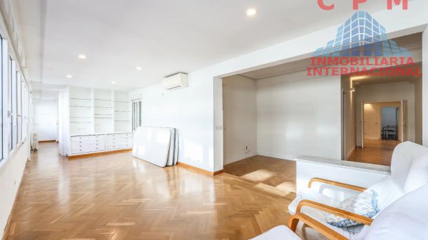 Piso de alquiler en Ríos Rosas - Nuevos Ministerios - Foto 1