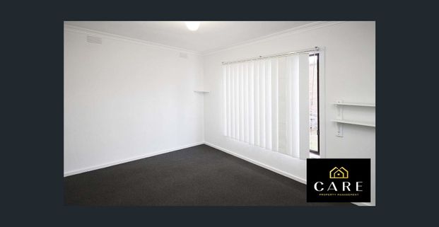 Neat & Well-Located Home in the Heart of Cranbourne! - Photo 1